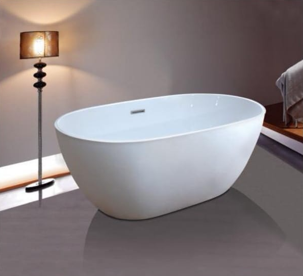 Bubble free standing bath-tub